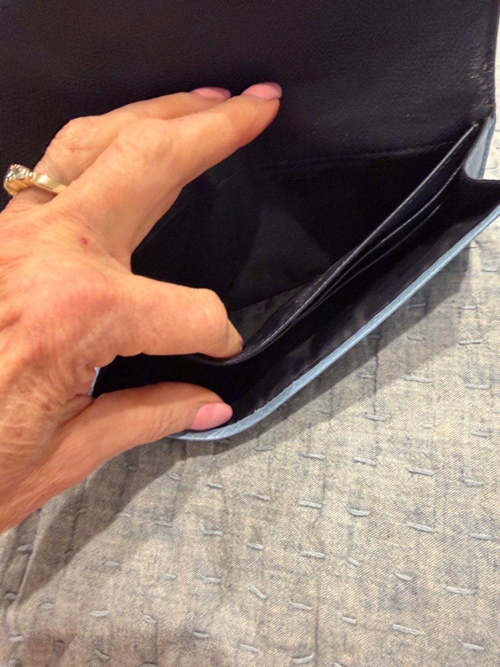 Coach Two-Tone Navy and Light Blue Leather Continental Wallet - Picture 5 of 9